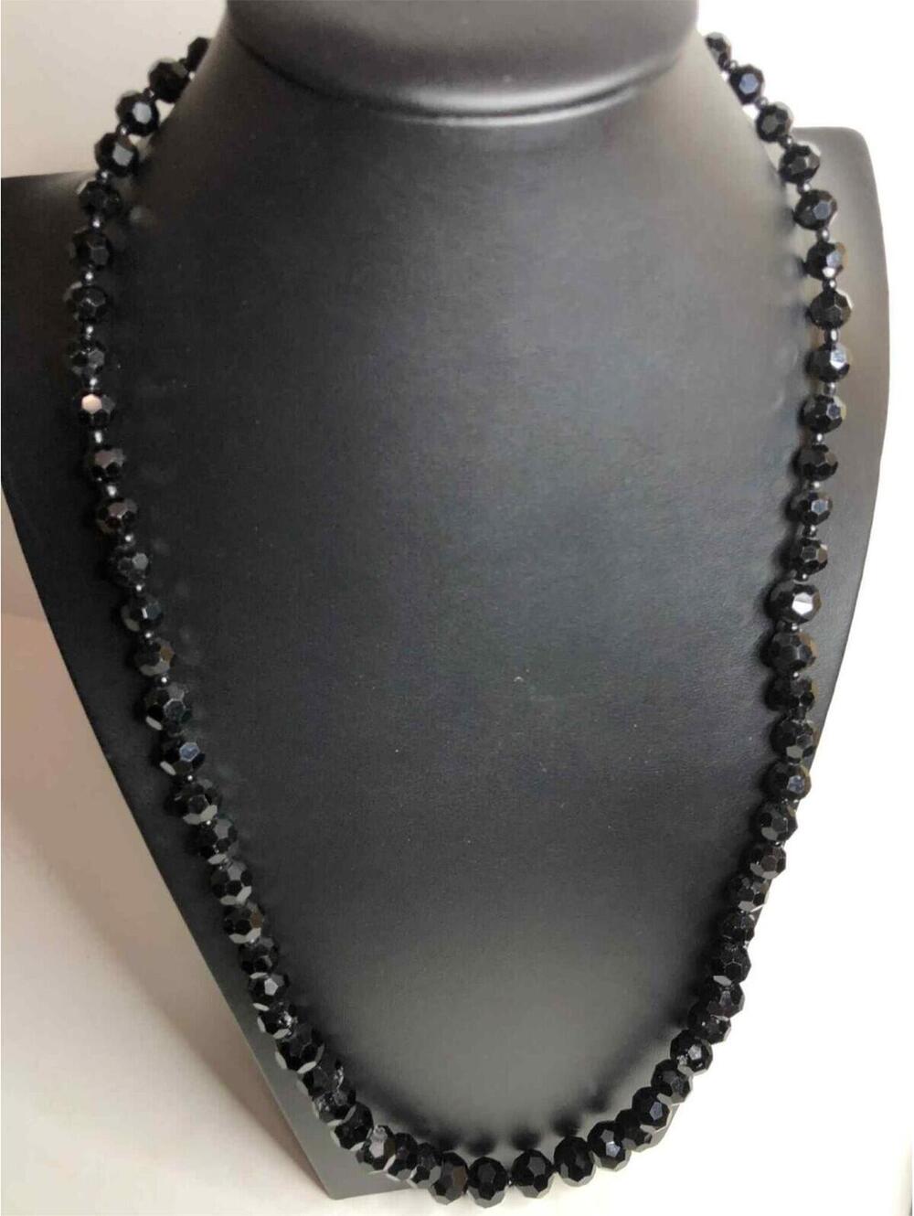 6389  2028 Brand Black faceted Graduated bead Necklace 31"